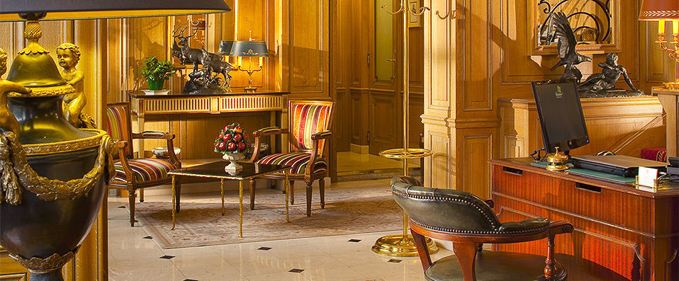 Hôtel de Varenne ★★★★ - Step back in time into a 19th century historical treasure. - Paris, France
