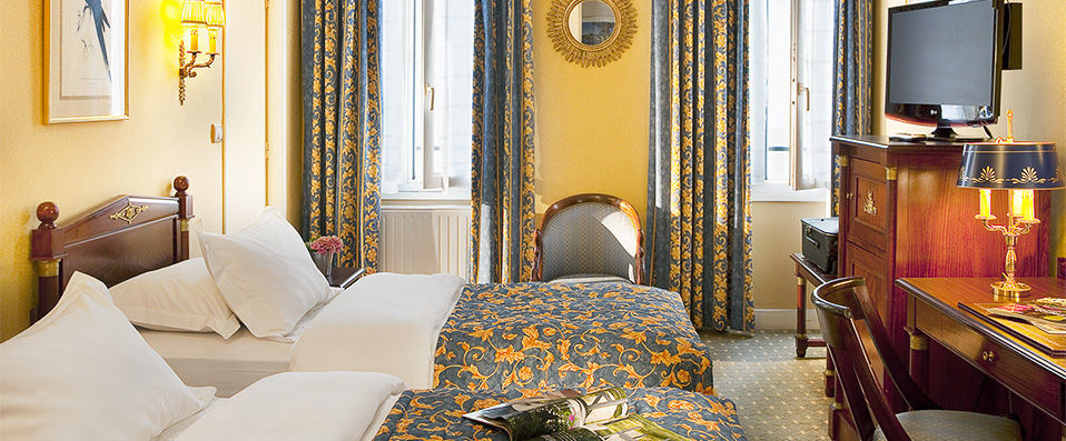 Hôtel de Varenne ★★★★ - Step back in time into a 19th century historical treasure. - Paris, France