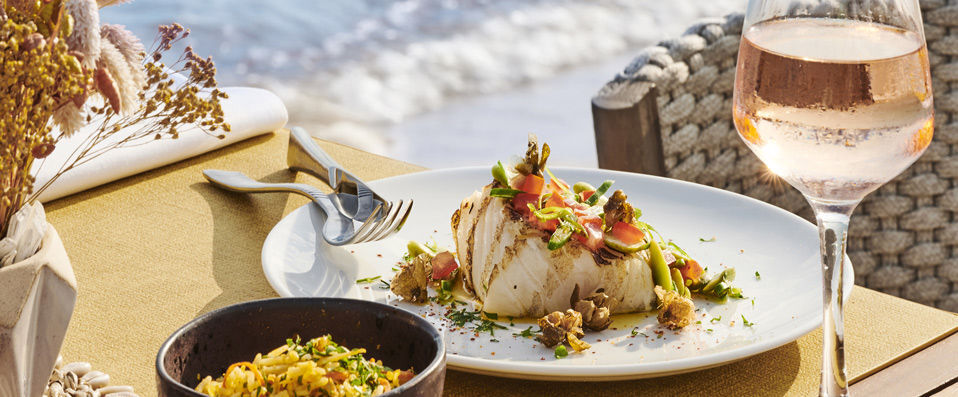 Hôtel Barrière Le Gray d'Albion Cannes ★★★★ - Indulge in the serenity of the French Riviera. - Cannes, France