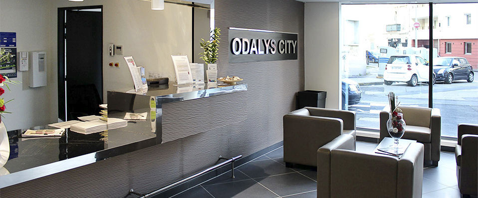 Appart'hôtel Odalys Prado Castellane - Feel the spirit of vibrant Marseille from the freedom of your own apartment. - Marseille, France