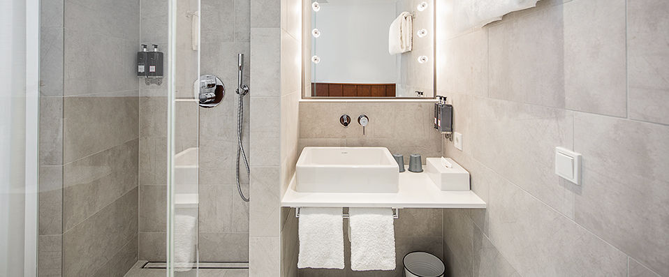 Ruby Marie Hotel - Séjour cosy et luxe éthique dans la Mariahifer Straße. - Vienne, Autriche