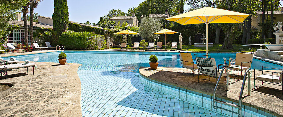 Hostellerie les Frênes & Spa ★★★★ - Séjour en Provence dans un hôtel de charme - Avignon-Montfavet, France