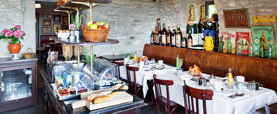 Auberge de Banne ★★★★ - A charming and authentic hotel in a traditional French village. - Ardèche, France