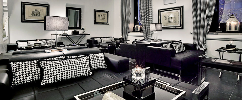 Hotel Napoleon ★★★★ - Get “all glammed up” in the global fashion capital! - Milan, Italy