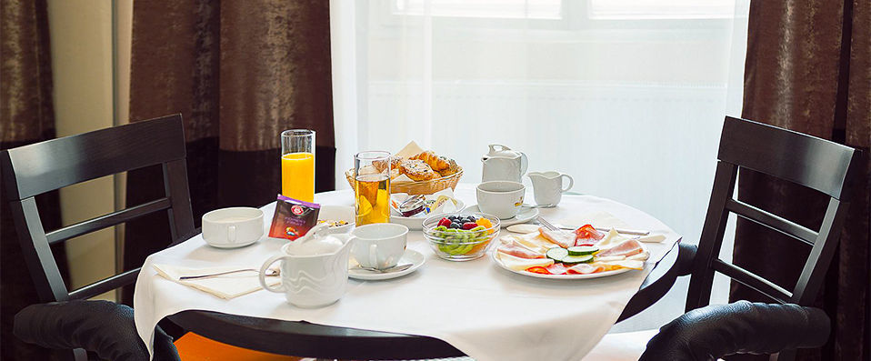 Old Town Square Hotel ★★★★★ - Séjour luxueux au coeur de la cité Vltavine. - Prague, République-Tchèque