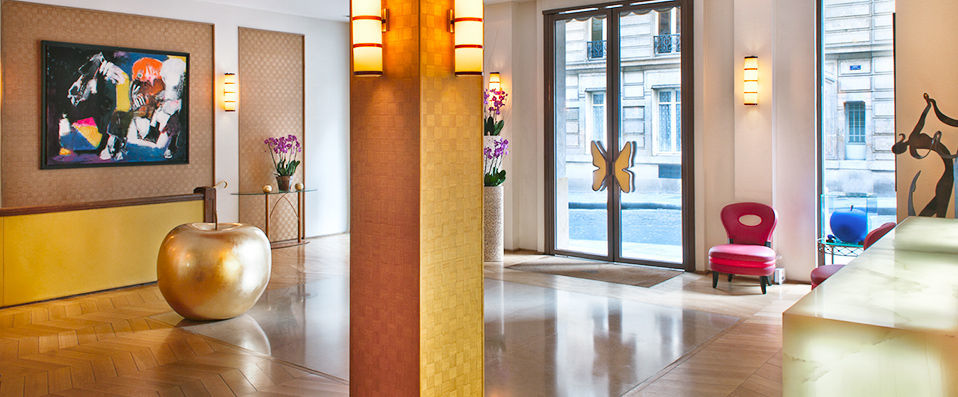 Hôtel Atala Champs Elysées ★★★★ - Séjour dans un boutique-hôtel <i>arty</i> de Paris - Paris, France