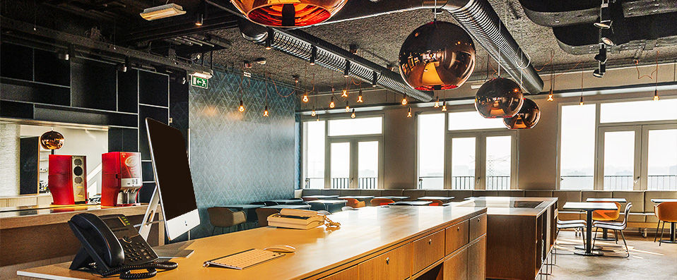 Amadi Panorama Hotel ★★★★ - A stand-out hotel overlooking the highlights of Amsterdam. - Amsterdam, Netherlands