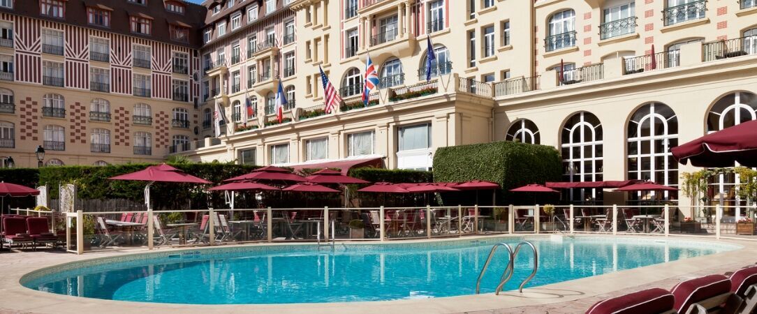 Hôtel Barrière Le Royal Deauville ★★★★★ - Classical grandeur and five-star comforts on the Normandy seaside. - Deauville, France