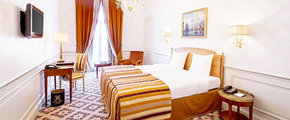 Hotel Métropole ★★★★★ - Historical five-star hotel in the centre of Brussels. - Brussels, Belgium