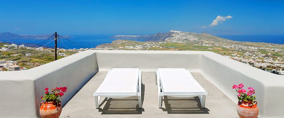 Luna Santorini Suites - Unforgettable views and the luxury of seclusion in Santorini. - Santorini, Greece