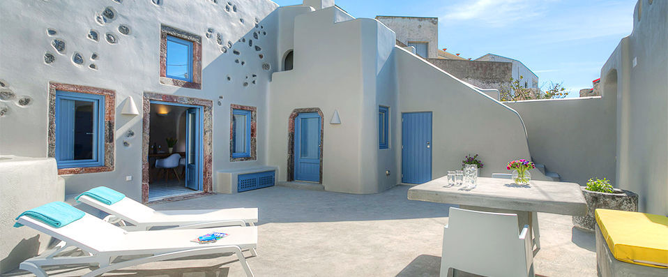 Luna Santorini Suites - Unforgettable views and the luxury of seclusion in Santorini. - Santorini, Greece