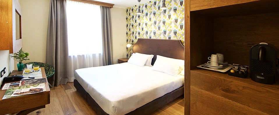 Hotel Duca D'Aosta ★★★★ - Une adresse au charme rétro en plein cœur des Alpes italiennes. - Vallée d'Aoste, Italie