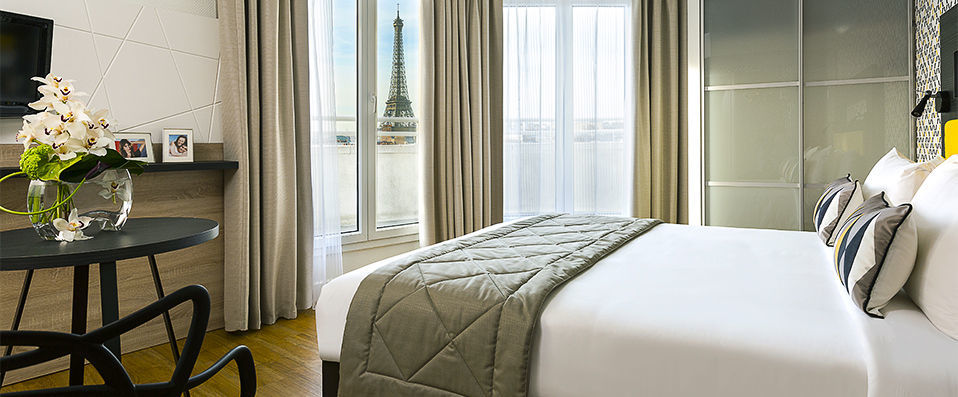 Citadines Tour Eiffel ★★★★ - Classic Paris with a sprinkling of surprise and delight. - Paris, France