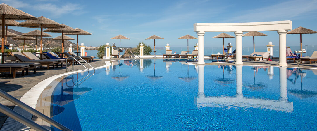 Alexander Beach Hotel & Village Resort ★★★★★ - Évasion en demi-pension sur les rives de Crète, entre douceur grecque et élégance balnéaire. - Crete, Greece