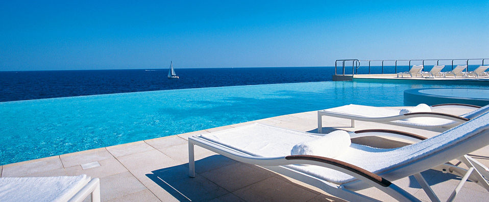Cap Estel ★★★★★ - Exclusive, luxurious mansion on a peaceful private peninsula - Côte d'Azur, France