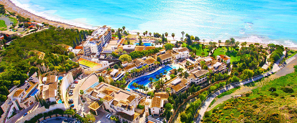 Columbia Beach Resort ★★★★★ - Séjour divin version 5 étoiles au sud de Chypre ! - Pissouri, Chypre