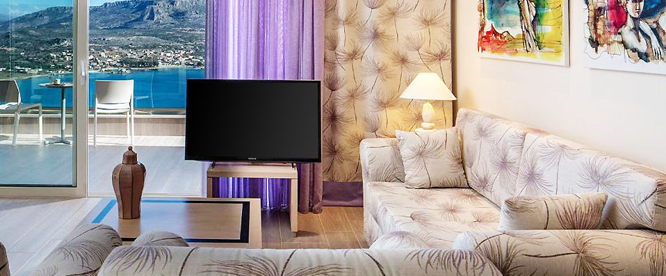 Princess Kyniska Suites ★★★★ - La vie de princesse dans la baie de Plitra !  <b>Demi-pension incluse  !</b> - Péloponnèse, Grèce
