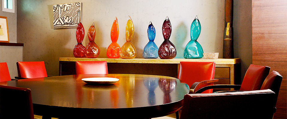 Hotel Square ★★★★★ - Contemporary style in Paris’ 16th arrondissement. - Paris, France