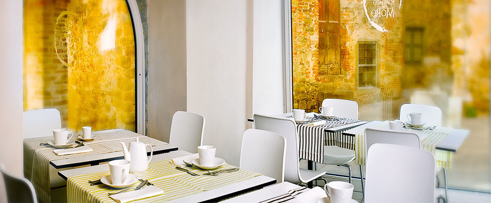 Il Fondaco del Moro - Sophisticated charm in the historic beauty of a Tuscan medieval hamlet. - Tuscany, Italy