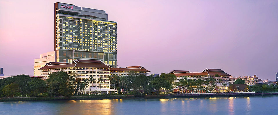 AVANI Riverside Bangkok Hotel ★★★★★ - Serenity and luxury overlooking Bangkok’s Chao Phraya River. - Bangkok, Thailand