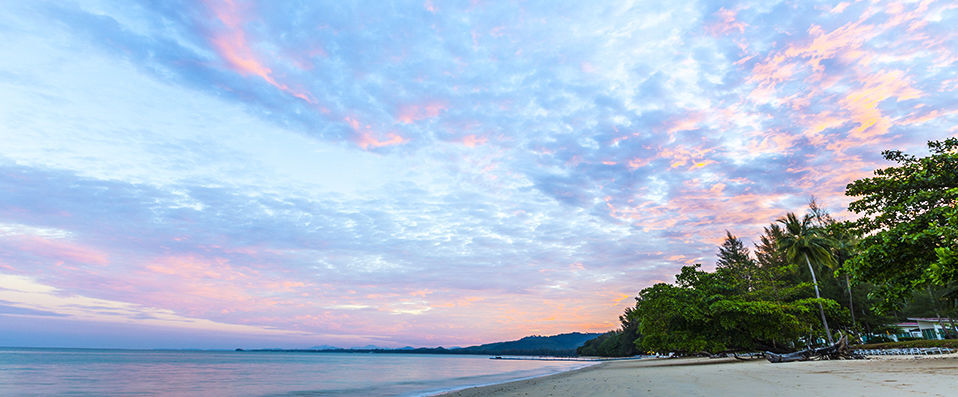 Kantary Beach Hotel Villas & Suites ★★★★★ - Cadre idyllique en Thaïlande, le pays du sourire. - Khao Lak, Thaïlande