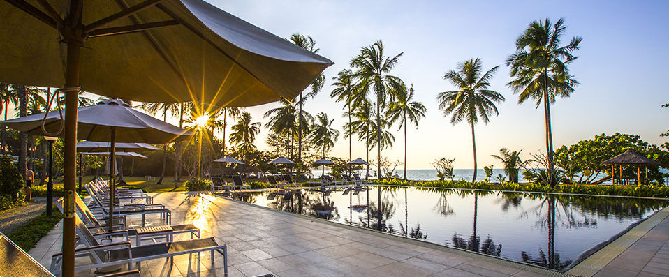 Kantary Beach Hotel Villas & Suites ★★★★★ - Cadre idyllique en Thaïlande, le pays du sourire. - Khao Lak, Thaïlande