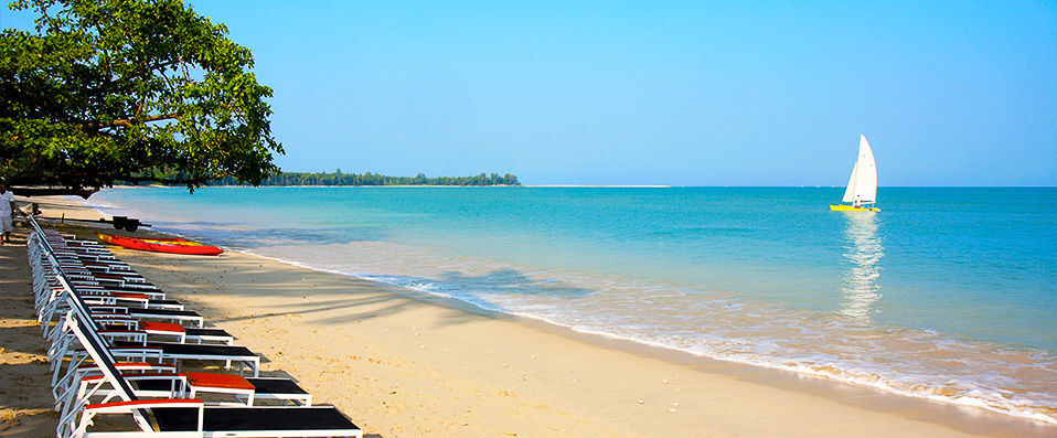 Kantary Beach Hotel Villas & Suites ★★★★★ - Cadre idyllique en Thaïlande, le pays du sourire. - Khao Lak, Thaïlande