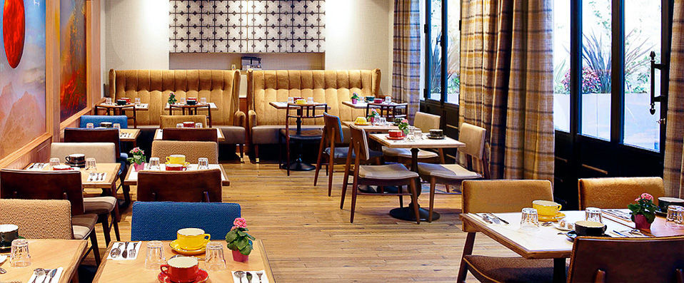 Hôtel Comète - Elegant charm and superb service in Eastern Paris. - Paris, France