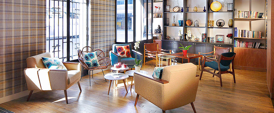 Hôtel Comète - Le nouvel astre de l’Est parisien, 20ème arrondissement. - Paris, France