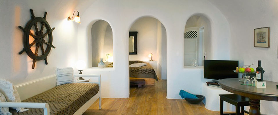 Fanari Villas ★★★★ - Romantic paradise in idyllic Santorini’s Oia. - Santorini, Greece