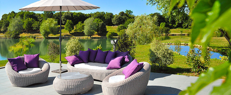 Les Jardins du Lac - A pilgrimage for the senses surrounded by sublime natural views. - Charente-Maritime, France