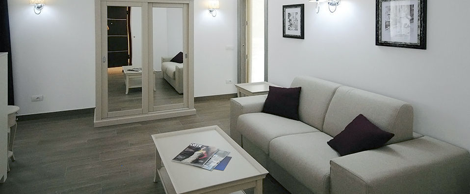Guest House Cap Martin - A private mansion turned holiday hideaway on the French Riviera. - Alpes-Maritimes, France