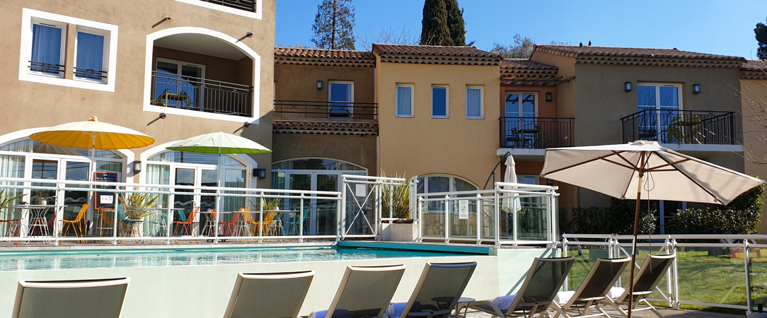 Adonis Mougins ★★★★ - Un appartement confortable sur les hauteurs de Mougins, entre Cannes, Grasse et la Méditerranée. - Mougins, France