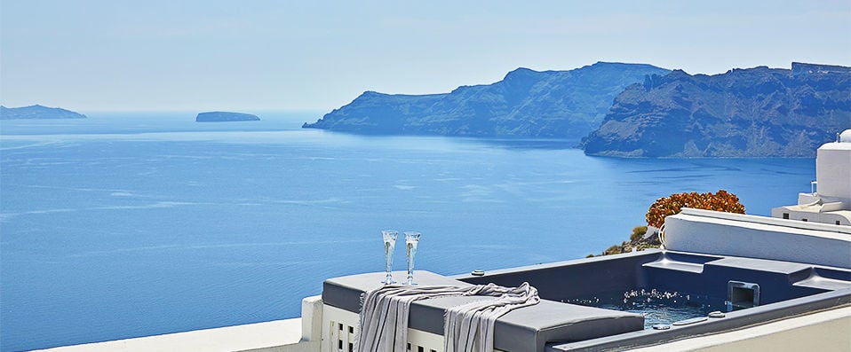 La Maltese Oia ★★★★★ - Luxurious suites in a beautifully intimate hotel overlooking the coast. <b>Reserved for guests aged 13+</b> - Santorini, Greece