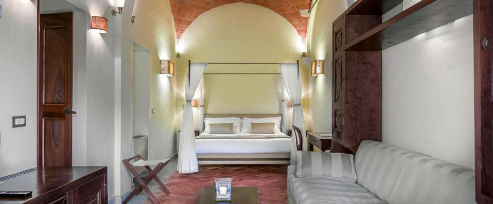 Borgo San Luigi ★★★★ - A bucolic setting in the heart of Tuscany - Monteriggioni, Italy