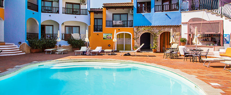Hotel Li Graniti ★★★★ - A relaxing refuge a stone’s throw from Sardinia’s glorious Emerald Coast. - Sardinia, Italy