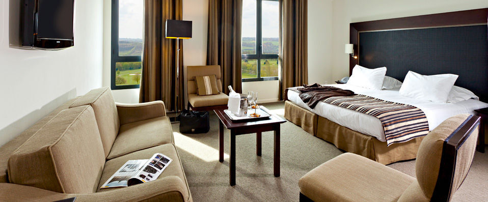 Hôtel du Golf de Saint Omer - Unwind in style between golf course and forest - Saint-Omer, France