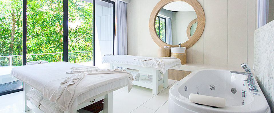 Foto Hotel ★★★★ - Repos et volupté face à la mer d’Andaman. <b>Vols en option !</b> - Phuket, Thaïlande