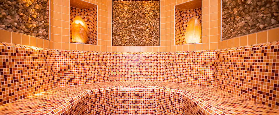Al Posta Hotel 1899 ★★★★ - Be at one with nature at this blissful hotel in the mountains. - Trento, Italy