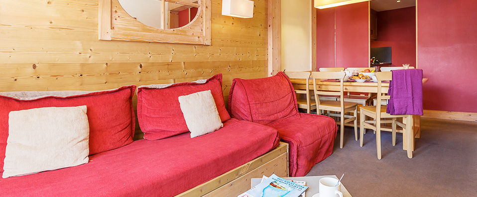 Résidence Pierre & Vacances Premium Les Crêts ★★★★ - Gorgeous apartments offering sweeping views across the French Alps. - Méribel, France