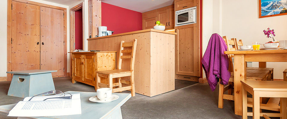 Résidence Pierre & Vacances Premium Les Crêts ★★★★ - Gorgeous apartments offering sweeping views across the French Alps. - Méribel, France