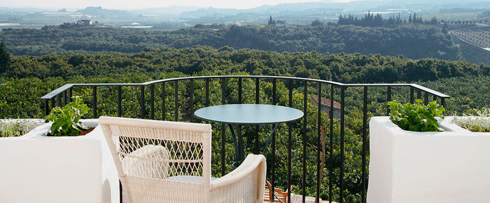 Cortijo Bravo - Authentic charm amidst the beautiful Andalusian countryside. - Malaga, Spain