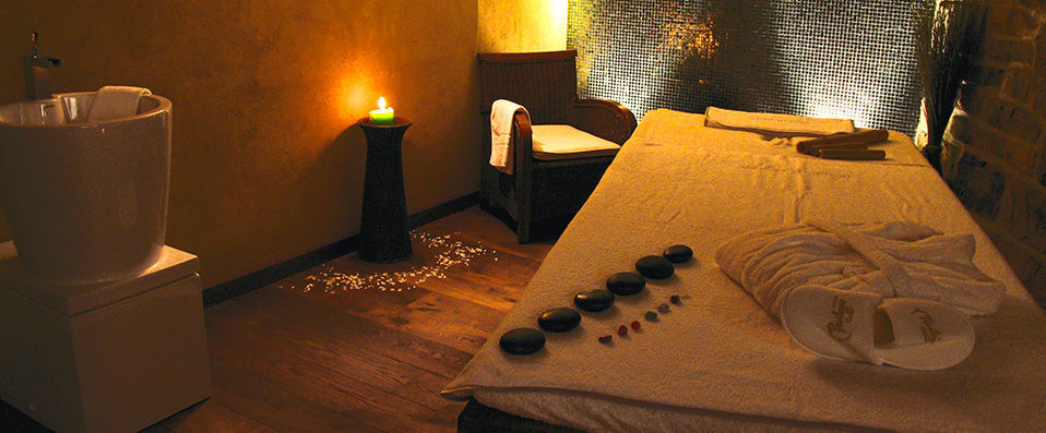 Hotel El Privilegio ★★★★ - A superb blend of cosy interiors and soaring mountain views. - Huesca, Spain