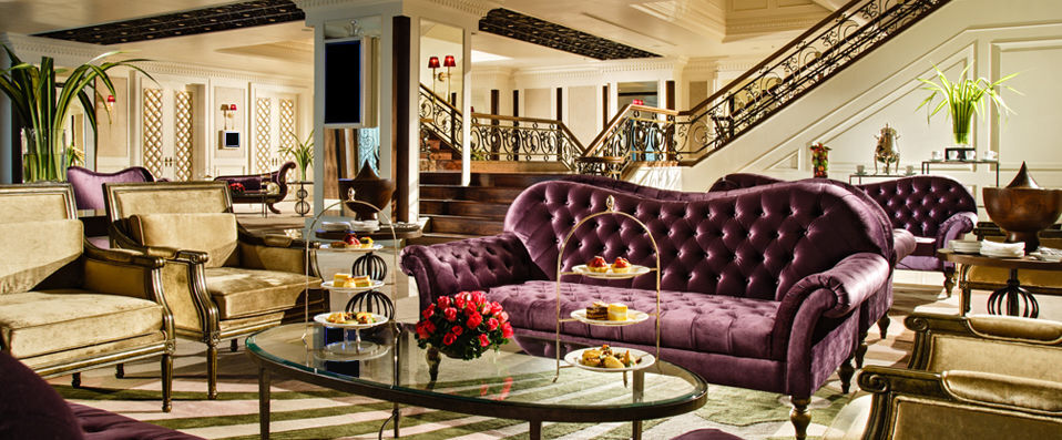 Lebua at State Tower ★★★★★ - Iconic luxury and red-carpet style… - Bangkok, Thaïland