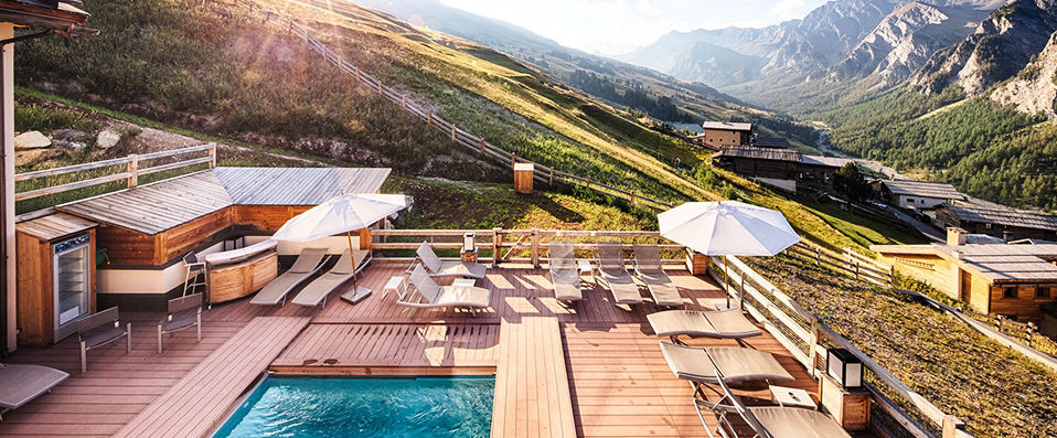 Hôtel ★★★★ & Spa L'Alta Peyra - Luxurious Alpine living in the heart of a natural park. - Hautes-Alpes, France