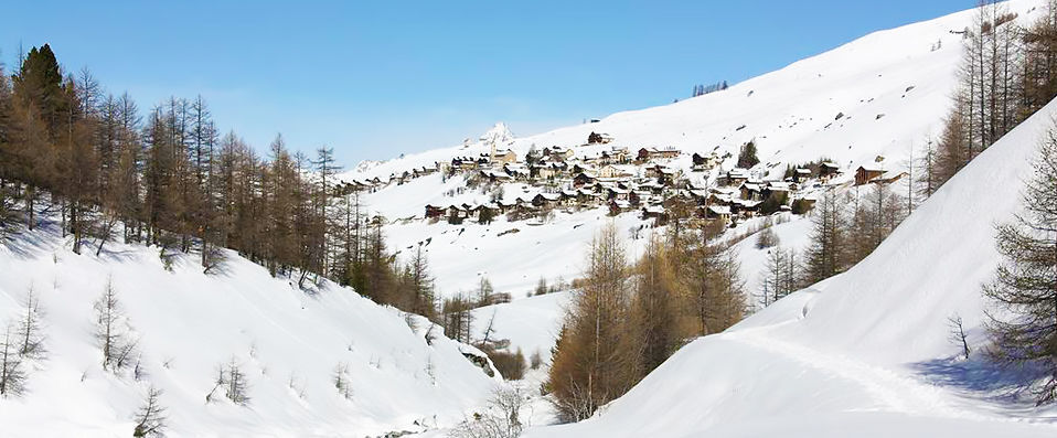 Hôtel ★★★★ & Spa L'Alta Peyra - Luxurious Alpine living in the heart of a natural park. - Hautes-Alpes, France