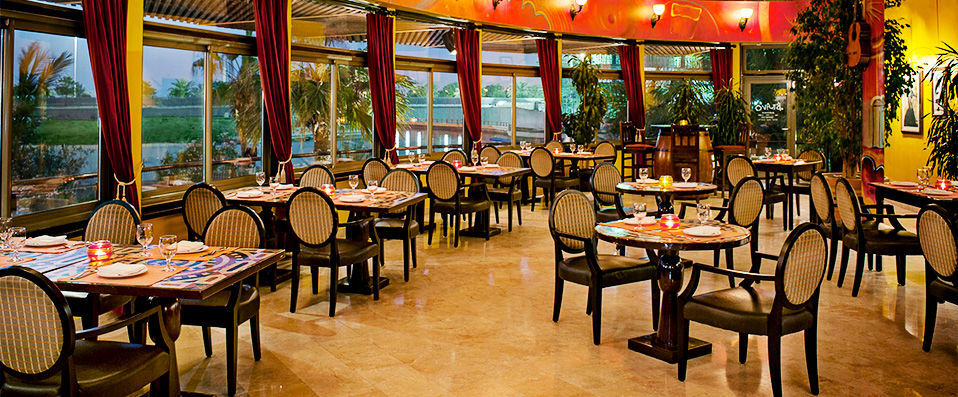 Sheraton Abu Dhabi Hotel & Resort ★★★★★ - La corniche d’Abou Dhabi à vos pieds. - Abou Dhabi, Émirats arabes unis