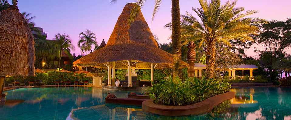 Anantara Hua Hin Resort ★★★★★ - Paradise gardens and beach-front romance in the Land of Smiles. - Hua Hin, Thailand