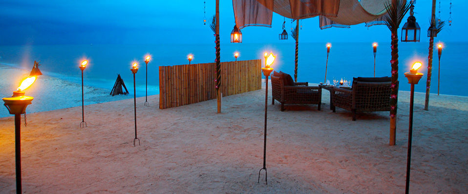 Anantara Hua Hin Resort ★★★★★ - Paradise gardens and beach-front romance in the Land of Smiles. - Hua Hin, Thailand