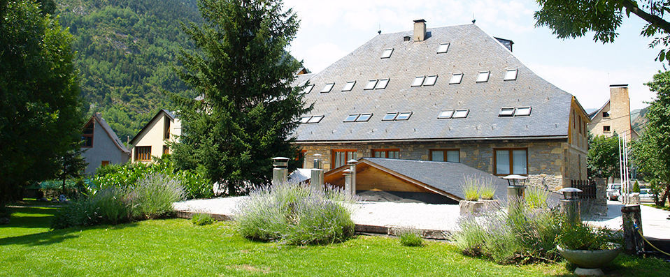 Hotel & Spa Casa Irene ★★★★ - Luxurious hospitality in a quaint Spanish boutique hotel. - Catalonia, Spain